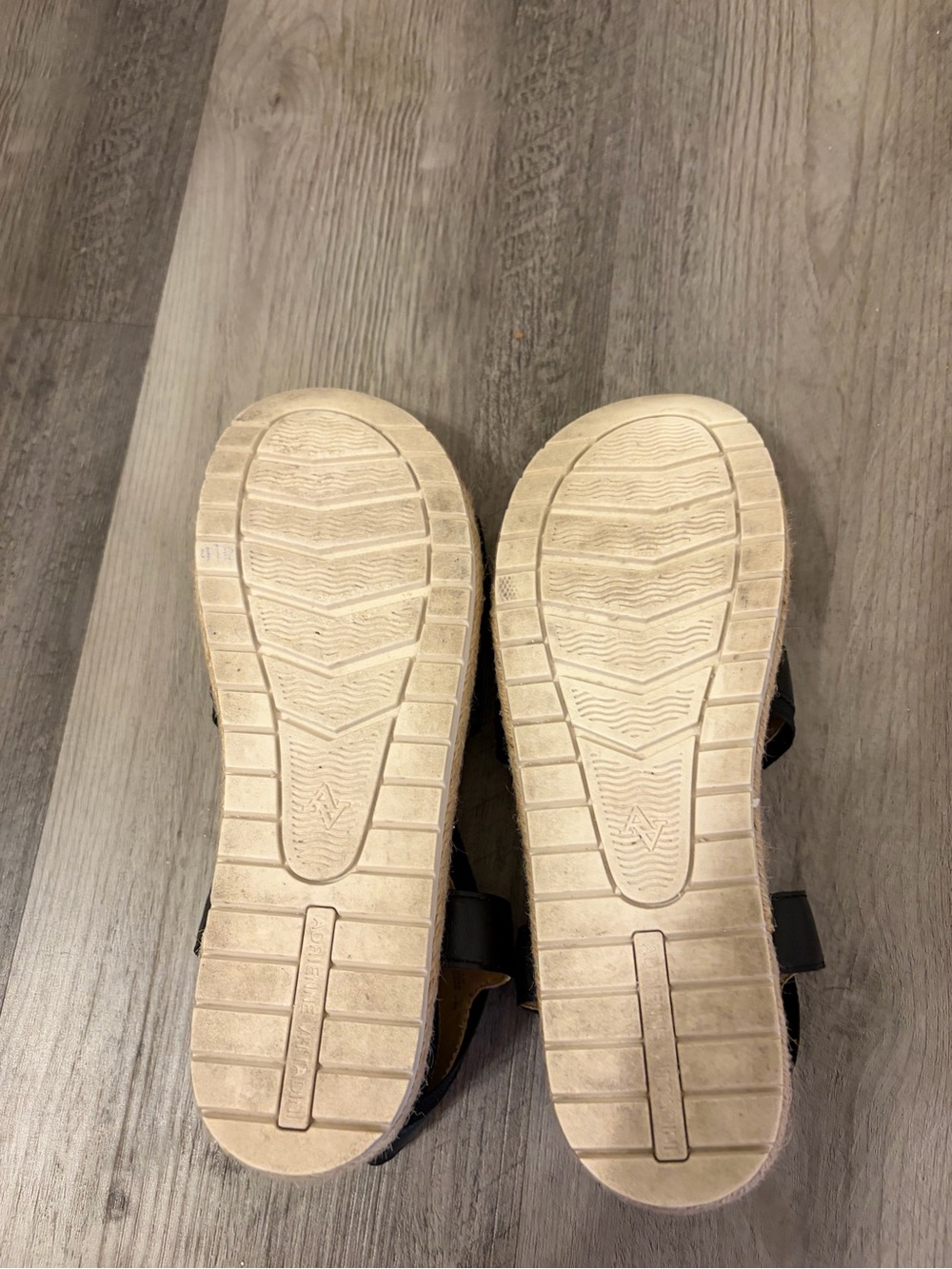 Adrienne Vittadini Pritin Sandal Comforting Cork Footbed Size 8 - Picture 7 of 7